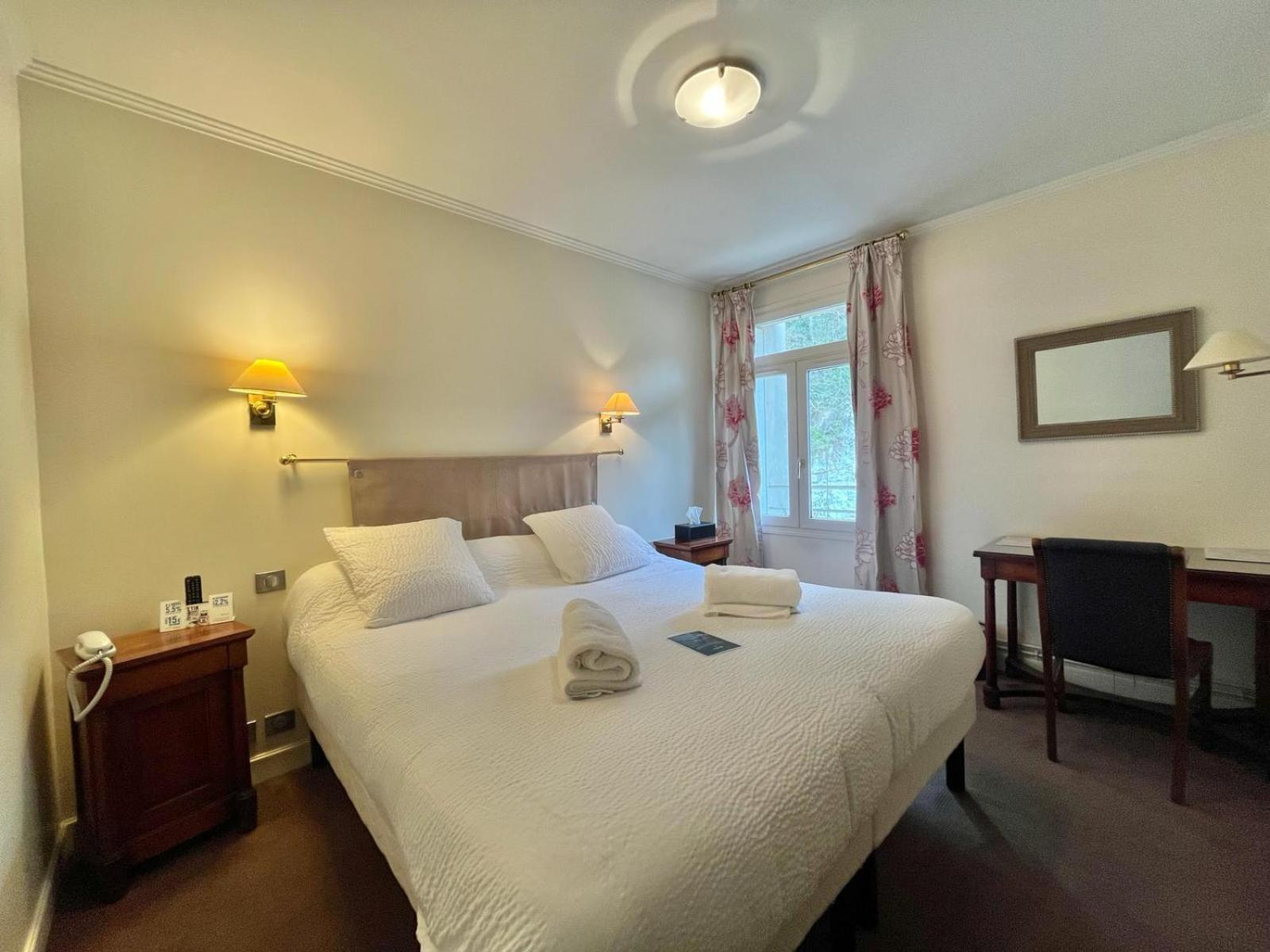 ז'יאן Logis Hotel Le Rivage מראה חיצוני תמונה